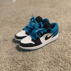 Jordan 1’s low